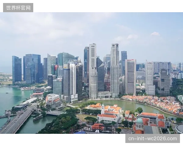 三中卫体系面临首次大考，加纳如何利用中场人数优势抑制巴拿马的中路渗透成为看点。